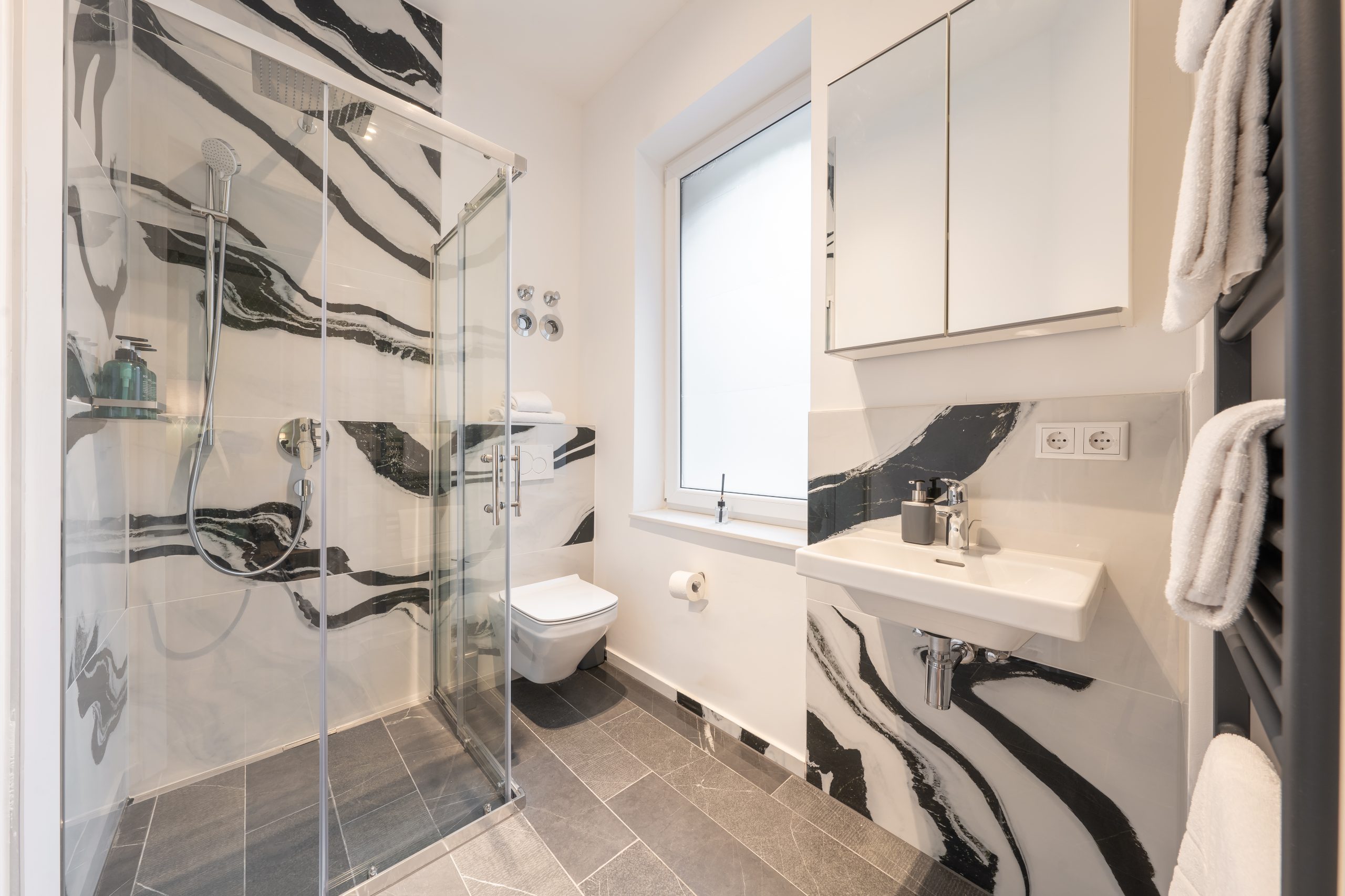 City-Comfort Suite Apartment (4)